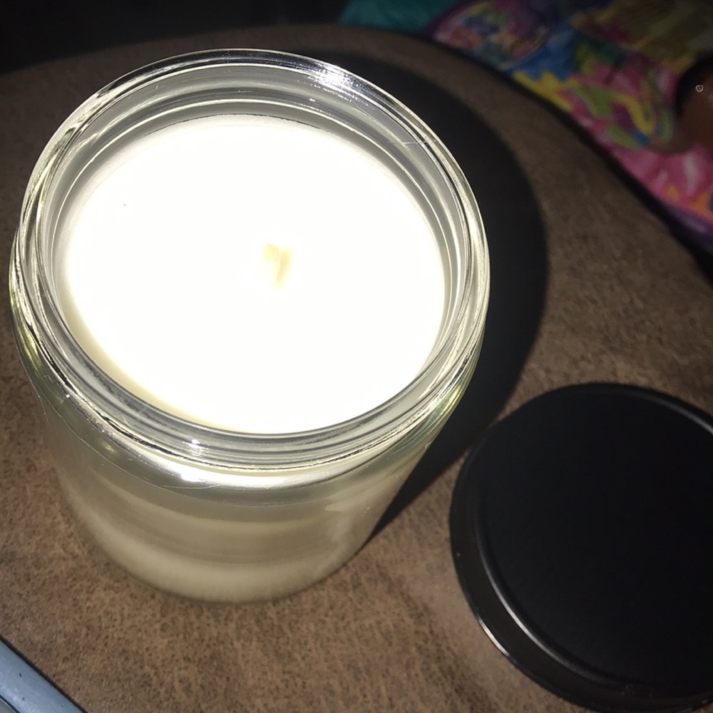 NWT Bath & Body Works Vanilla Bean Noel Candle - Picture 5 of 6